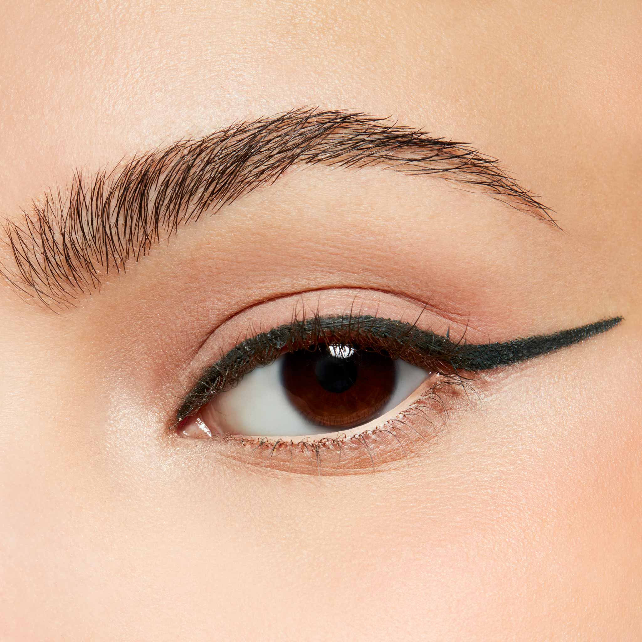 LIQUIDLAST 24-HOUR WATERPROOF LINER